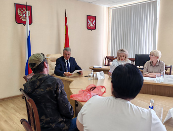 Уполномоченный провел прием граждан в Боброве